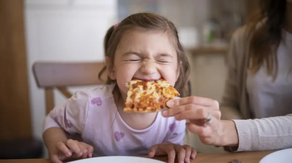 Pizza pentru copii: delicioasă și sigură